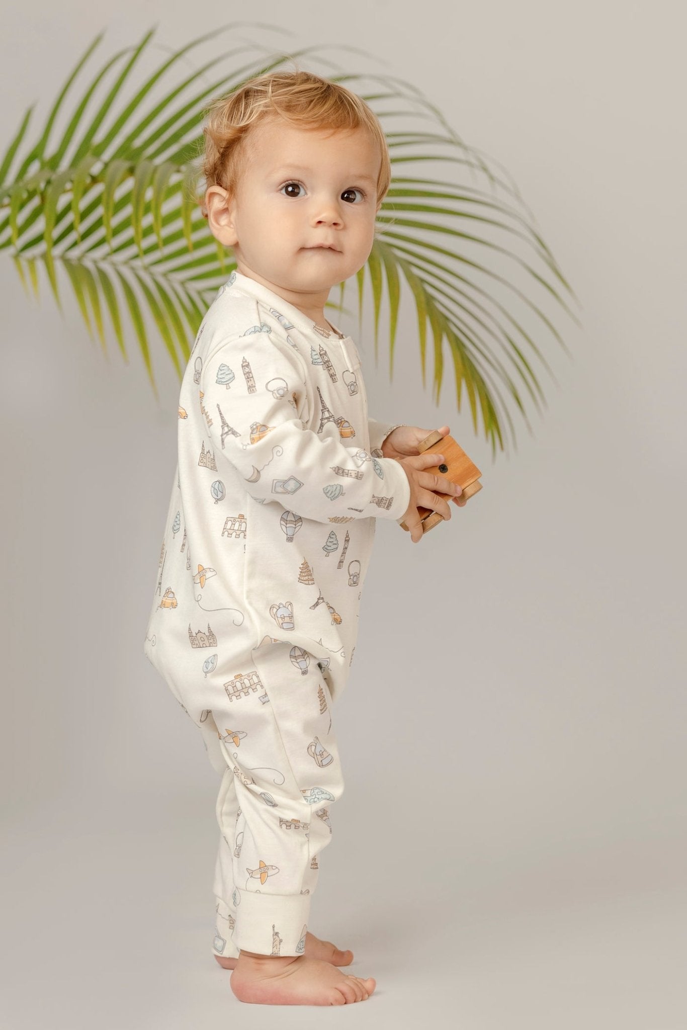 Pima Lima Pima Lima | 2 - way Zip Footie | Travel White